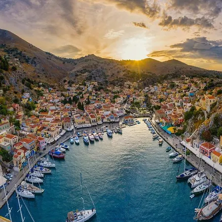 Marthas Traditional House *