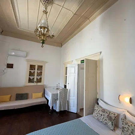 Marthas Traditional House * Σύμη